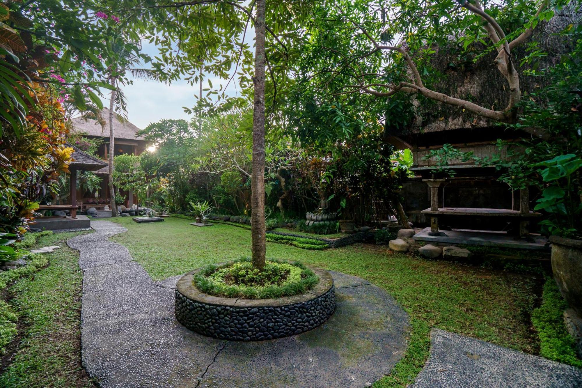 Villa Sujati Ubud  Luaran gambar